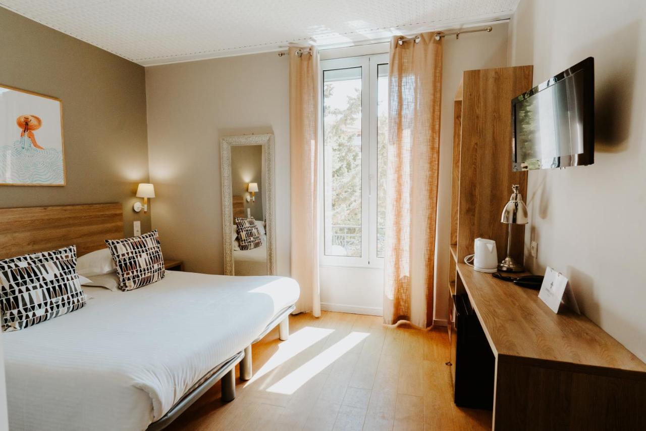 Le Petit Castel 3*
